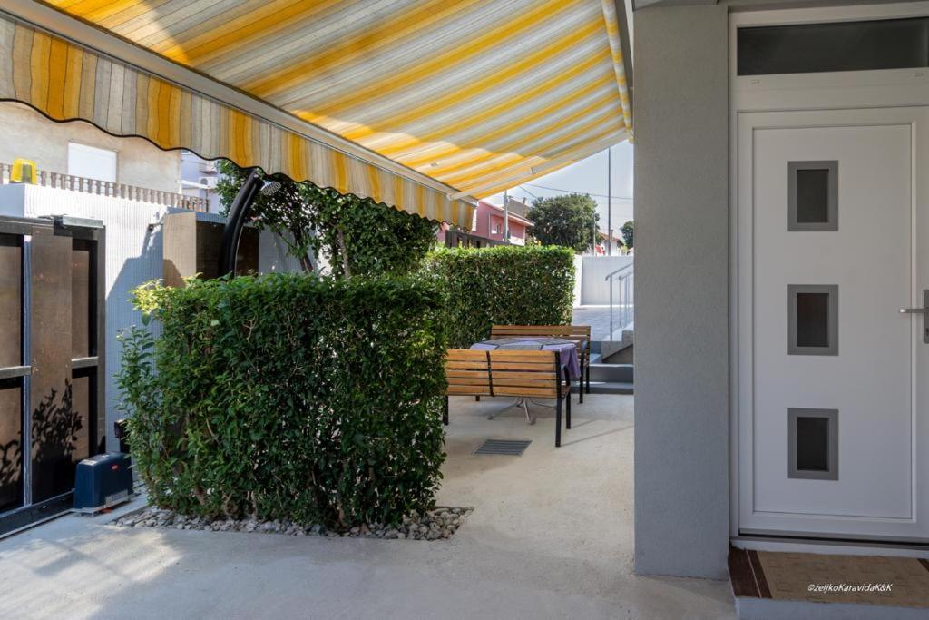Apartment Indigo Zadar Exterior photo